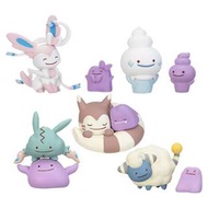 日本Pokemon center 限定「FIGURE COLLECTION 變身！百變怪」系列扭蛋第8彈 大尾立 仙子精靈 迷你冰 破破袋 咩利羊