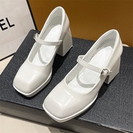 รองเท้าหนังสไตล์อังกฤษใหม่ของผู้หญิงใหม่ รองเท้าส้นสูงส้นหนาแพลตฟอร์มกันน้ำ รองเท้าญี่ปุ่น