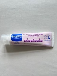 Mustela 嬰兒維生素護膚霜