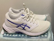 Asics排球鞋