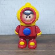 Figure tolo astronot mainan anak preloved