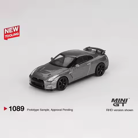 Spot MINI GT 1:64 #1089 NISSAN GTR R35 alloy car model