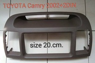 หน้ากากวิทยุ TOYOTA CAMRYปี 2000-2005สำหรับเปลียนเครื่องเล่น2DIN7"20cm