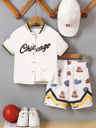 年輕男孩字母印花棒球領襯衫和短褲2件組
