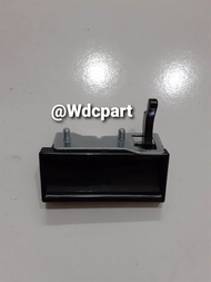 Handle pintu bagasi belakang mitsubishi kuda grandia