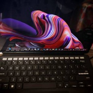 最後一放！ $1600 ASUS VivoBook 13 Slate OLED 可拆式 2-in-1 Window Tablet