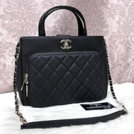 Chanel Caviar Quilted Smalk Business Affinity Shopping Bag