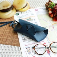 個性眼鏡盒設計師主打, 特色扣法, 太陽眼鏡, 刻字服務, 客製化禮