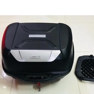 Givi E43Ntl 43 Liter Rear Tank E43n E Lock does not include bag