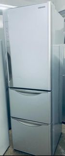 雪櫃 日立三門 可自動制冰 173CM高Hitachi three-door refrigerator