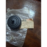 Yamaha 322-24611-02 tank cap Ty125 Ty175 Ty250 Yz125 Yz250 Dt250 Dt400 Nos Japan