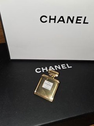 Chanel No.5香水心口針