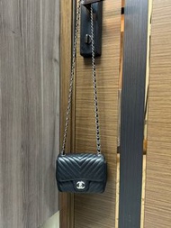 Chanel v紋 黑色 方胖子  chervon mini flap mini square