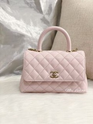 22P最靚色櫻花粉紅色 經典保值款 非常難買 超罕 專門店一出已賣斷貨 全新現貨 Chanel Small Coco Handle Bag Small 小號 24cm (櫻花粉紅色 LIGHT PIN