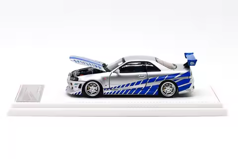 Focal Horizon FH 1:64 R34 FNF C-West Silver Blue Limited999 Alloy Vehicle Car Model