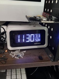 Momax Q.Clock 2 無線充電電子鬧鐘