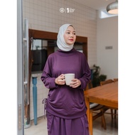 Hijacket Arumi Casual Sweatshirt – Modest & Feminine with Drawstring