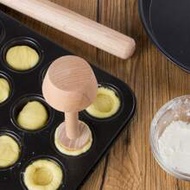 1pc Kitchen Gadgets Wood Egg Tart Pusher Double Side Tart Tamper Pastry Pusher Wooden Egg Tart Mold 