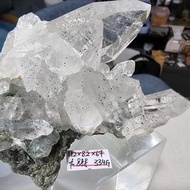 巴基斯坦喜馬拉雅山脈產地
極品喜馬綠幽靈晶簇
(共生赤鐵礦)(資料庫)