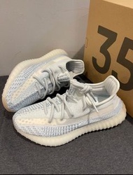 adidas originals Yeezy Boost 350 V2 冰藍色 "cloud white"休閒鞋 男女同款