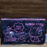 Hello Kitty 紫色黑底筆袋