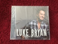 CD Luke Bryan – Crash My Party สภาพตามรูปปก 11-18