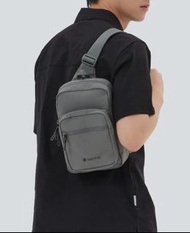 Snow peak Sling Bag 5L 雪峰防水輕便單肩斜跨包 腰包 胸包