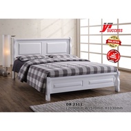 Yi Success Daniel Wooden Queen Bed Frame / Quality Queen Bed / Katil Queen Kayu / Wooden Double Bed / Bedroom Furniture