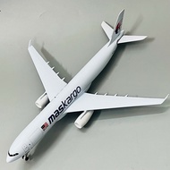 Airplane Model Airbus 330-300 MASKARGO Malaysia Airlines Transport Company Scale 1:400