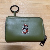 Coach 貓頭鷹L型橄欖綠皮革拉鍊零錢包/鑰匙包