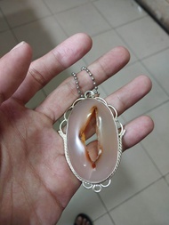 Kalung liontin combong