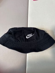 nike 漁夫帽 bucket hat