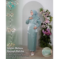 Hannah delisha Malay kebaya set - contemporary modern kebaya - modern outfit - latest trend clothing