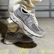 New Balance 2002R ML2002RC