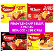 Richesse noodles in various flavors