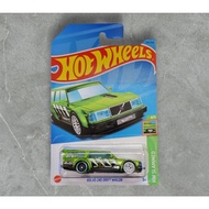 HOT WHEELS VOLVO 240 DRIFT WEGON