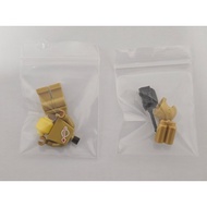 Minifigure - Pearl Gold Astronaut [idea230] from set 21358