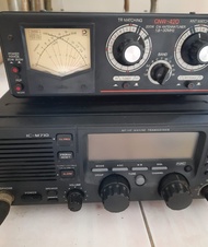Radio ssb hf icom IC M710 + Tuner daiwa CNW 420 bekas