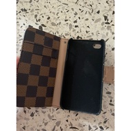 Second hand iPhone 4 casing