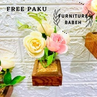 Furniture hiasan bunga mawar peach 2 warna artifisial dengan pot karung goni dan pot tempel dinding