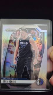 銀折/ Panini Prizm Luka Doncic 球員卡