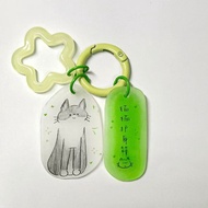 ins亚克力猫猫护身符钥匙扣小挂件寓意好高颜值书包手绘背包挂饰 Acrylic cat charm keychain small pendant with good meaning and high 