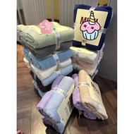 Set of 2 plain MI_Iji bath towels available in sizes 1m2x60cm and 1m4 x 70cm, CL1 23