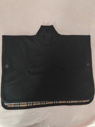 Burberry 兒童斗篷