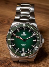 德系Tutima M2 Sevensea S 40mm 綠面 500米防水
