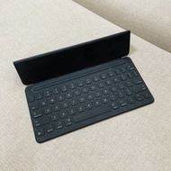 60%新 iPad Pro 10.5 Smart Keyboard