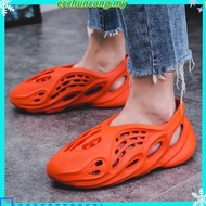 Bcq Selipar Yeezy Sandal Hole Shoes  Men Slippers Slipar Lelaki Kasut Selipar Lelaki