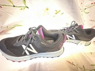 New Balance Gore-Tex 越野跑鞋（二手鞋3號）