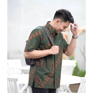 PRABU HIJAU BOTOL KEMEJA BATIK PRIA LENGAN PENDEK LAPIS FURING