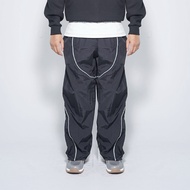 MAMMU.SUPPLY | Track Pants Parachute Baggy Track Pants Crinkle Material